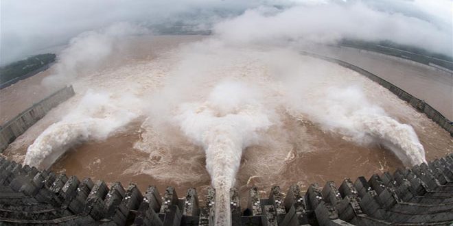 دام برس : دام برس | مصرع 14 شخصاً جراء فيضان نهر يانغتسي جنوب الصين